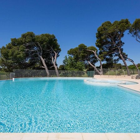 Madame Vacances Domaine Du Provence Country Club Service Premium Saumane-de-Vaucluse Ngoại thất bức ảnh